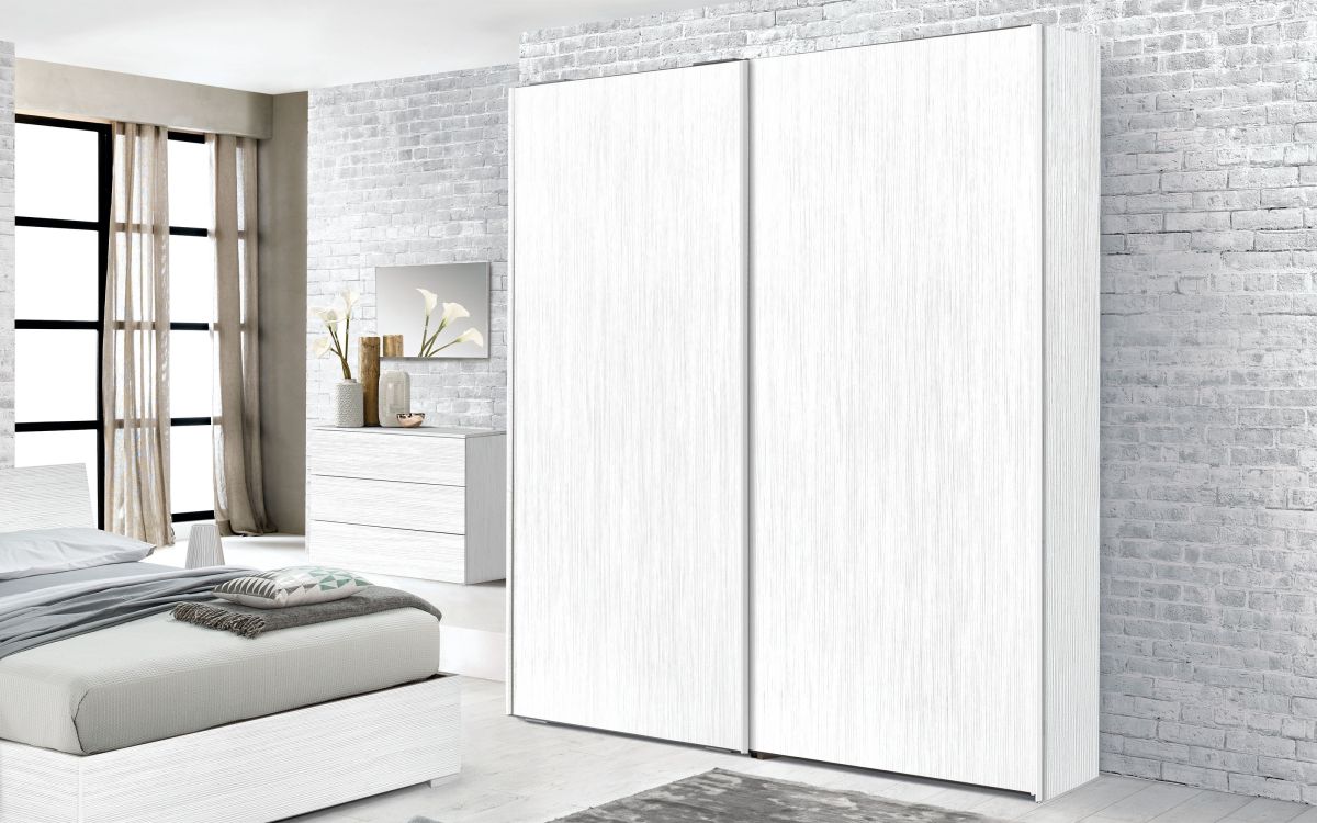 Armario 2 puertas correderas Un armario de inspiración contemporánea y